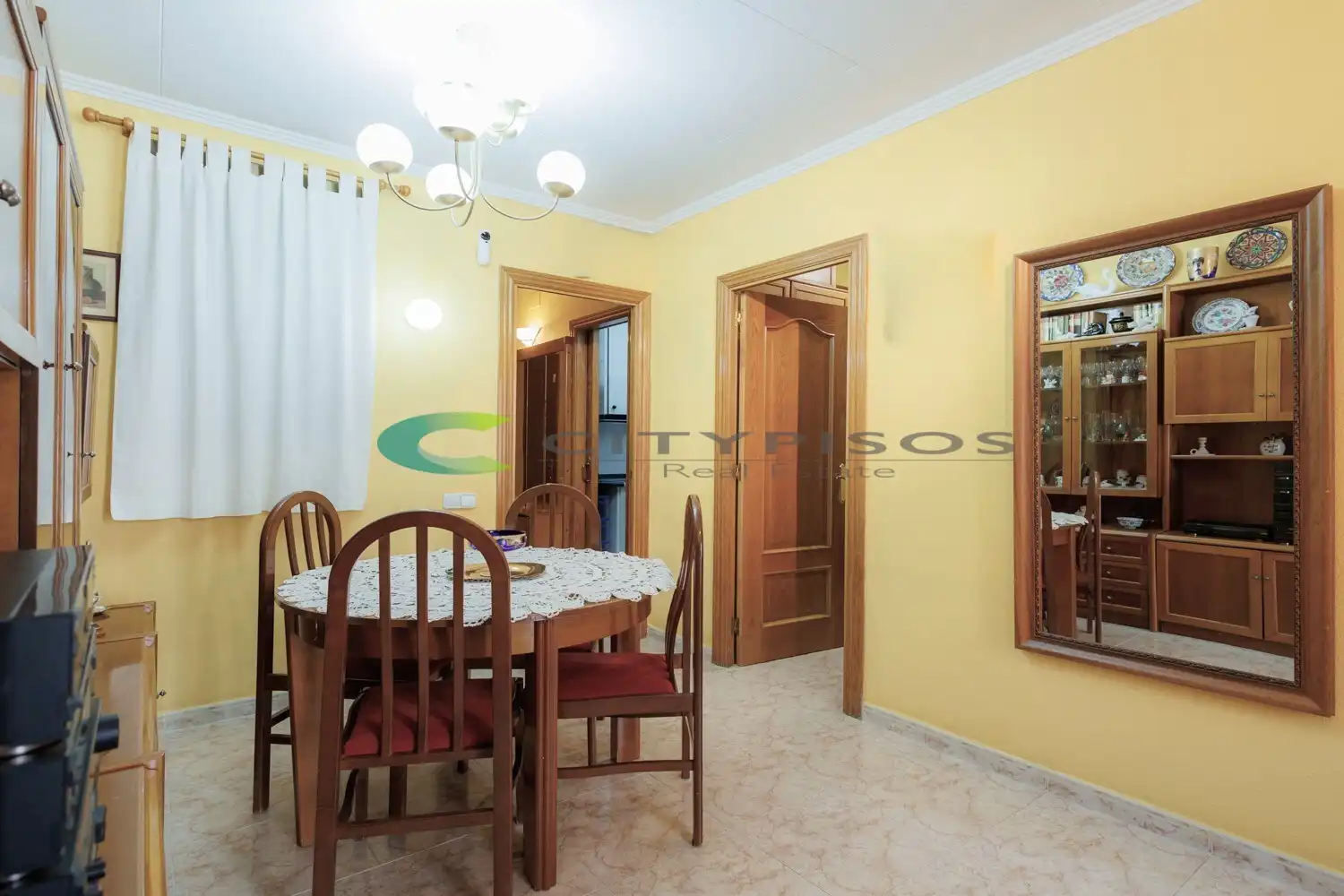 Piso em Hostafrancs — foto 5